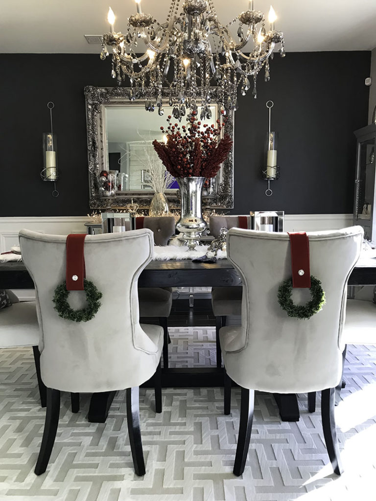 Dining Room Christmas Decor 2