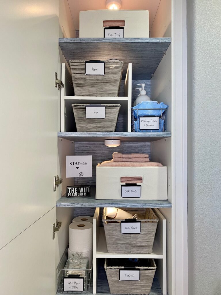 Organized_Home_Closet